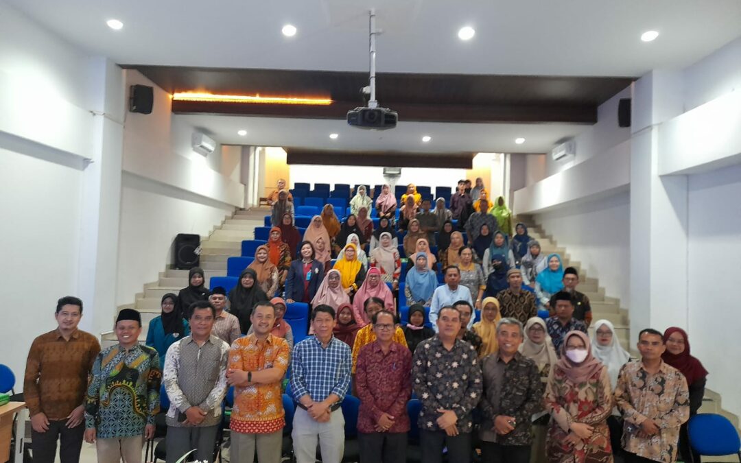 Pengabdian Kolaborasi Dosen Jurusan Tadris IPS FTK UIN Mataram Dengan Program Studi IPS Fisip Unnes Semarang