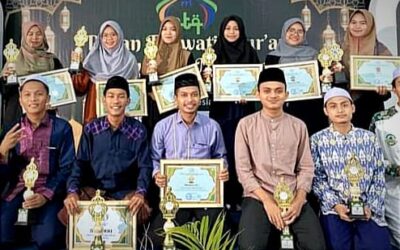 JUARA DI AJANG PTQ RRI.  MAHASISWA FAKULTAS DAKWAH DAN KOMUNIKASI, FAKULTAS USHULUDDIN DAN STUDI AGAMA UIN MATARAM BORONG JUARA