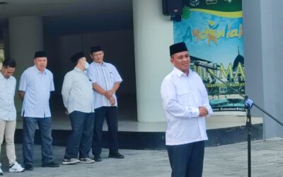 REKTOR UIN MATARAM PROF. DR. H. MASNUN TAHIR SELAKU PEMBINA UPACARA SAMPAIKAN LIMA PESAN PENTING DIHADAPAN RATUSAN SIVITAS AKADEMIKA