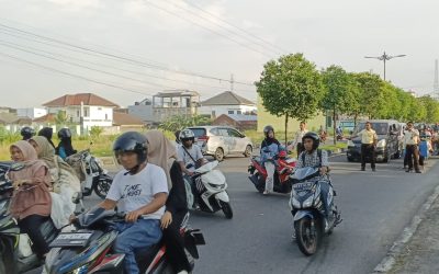 REKTOR APRESIASI KESIGAPAN TIM SECURITY KAMPUS UIN MATARAM DALAM MENYAMBUT MAHASISWA