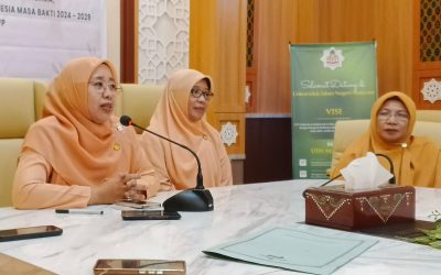 DWP UIN MATARAM IKUTI PENGUKUHAN DWP SE-INDONESIA DAN SOSIALISASI AD/ART