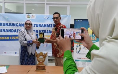 SMAN 1 SUMBAWA JALIN KERJASAMA STRATEGIS DENGAN UIN MATARAM : DORONG SISWA LANJUTKAN KULIAH DI KAMPUS UNGGULAN