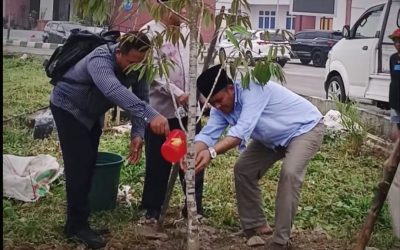 UIN MATARAM TUMBUHKAN HARAPAN LEWAT AKSI NYATA ASN PPPK: TANAM POHON, RAWAT BUMI, TEGAKKAN NILAI EKOTEOLOGI
