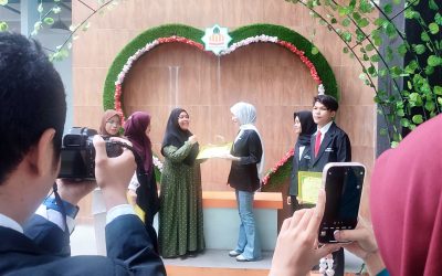 LANGKAH KECIL, DAMPAK BESAR: TIGA MAHASISWA UIN MATARAM DIANUGERAHI PIAGAM DUTA SDGS PERTAMA