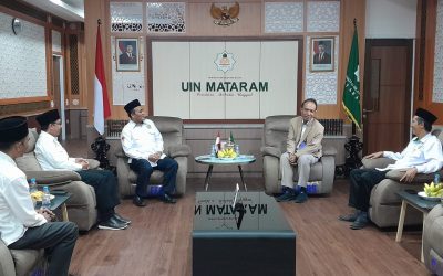 SILATURAHMI DALAM SEMANGAT MODERASI: REKTOR IAHN GDE PUDJA SAMPAIKAN SELAMAT KEPADA REKTOR UIN MATARAM