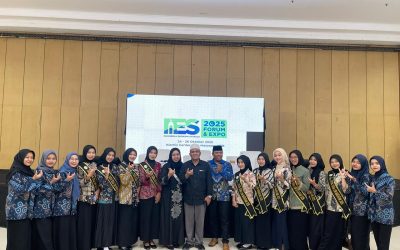 40 MAHASISWA MULTITALENTA HUMAS UIN MATARAM ALL OUT DI IES DAN EXPO 2025: PANITIA PUSAT AKUI KOLABORASI PALING SOLID DARI PANGGUNG HINGGA PENDAMPING DUTA BESAR