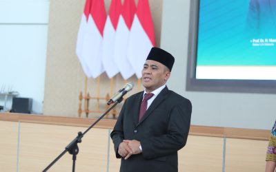 PROF. DR. H. MASNUN TAHIR TEKANKAN SPIRIT KERJA KOLEKTIF: 76 PEJABAT AKADEMIK DILANTIK UNTUK PERCEPAT TRANSFORMASI KAMPUS BERKELAS DUNIA