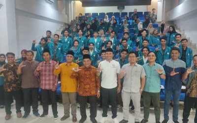 REKTOR SANJUNG MAHASISWA SEBAGAI KATALIS WAJAH DEMOKRASI INDONESIA: UIN MATARAM GAUNGKAN GERAKAN KAMPUS MODERAT