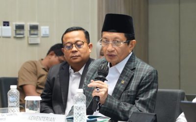 PRESENTASI KETERBUKAAN INFORMASI PUBLIK, MENAG PAPARKAN DIGITALISASI LAYANAN DAN PROTEKSI DATA