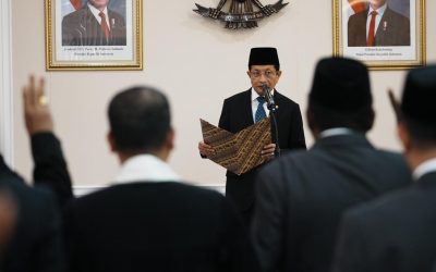 MENAG LANTIK REKTOR UIN, KEPALA KANWIL KEMENAG PROVINSI DAN KEPALA BIRO PTKN