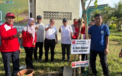 AKSI GERCEP UIN MATARAM HARI INI TANAM 300 POHON, WUJUD NYATA TINDAK LANJUT RAKERNAS EKOTEOLOGI KEMENAG RI