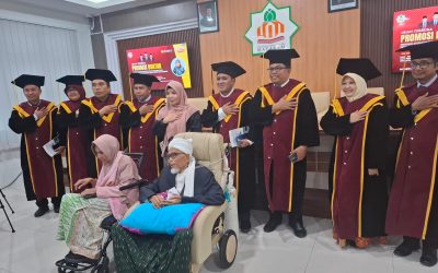 TUAN GURU BAGU HADIR DALAM UJIAN TERBUKA PROMOSI DOKTOR PROGRAM PASCASARJANA UIN MATARAM