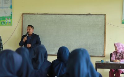 REKTOR GERAKKAN GELOMBANG SOSIALISASI EMPAT PENJURU MATA ANGIN: TIM TERPADU TURUN MENYAPA SEKOLAH DAN MADRASAH DI NTB