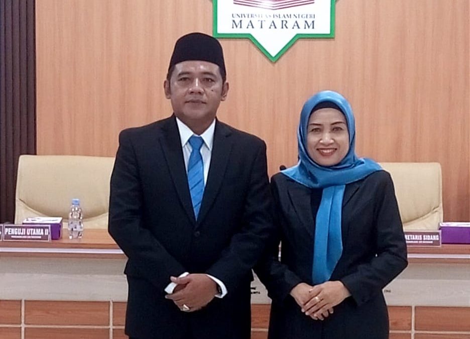 JANJI SUCI JADI DOKTOR BERSAMA: SUAMI ISTRI KOMPAK RAIH GELAR DOKTOR DI UIN MATARAM
