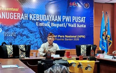 REKTOR UIN MATARAM PROF. DR. H. MASNUN TAHIR APRESIASI PRESTASI NASIONAL WALI KOTA MATARAM DR. H. MOHAN ROLISKANA RAIH ANUGERAH KEBUDAYAAN PWI 2026