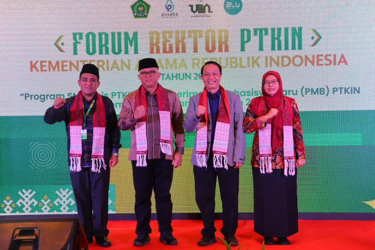 FORUM REKTOR PTKIN BAHAS TRANSFORMASI DAN ARAH STRATEGIS PENDIDIKAN TINGGI ISLAM NASIONAL