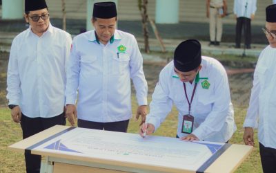 REKTOR UIN MATARAM APRESIASI ASN PURNA TUGAS DAN LUNCURKAN 660 PUBLIKASI KARYA ILMIAH LP2M