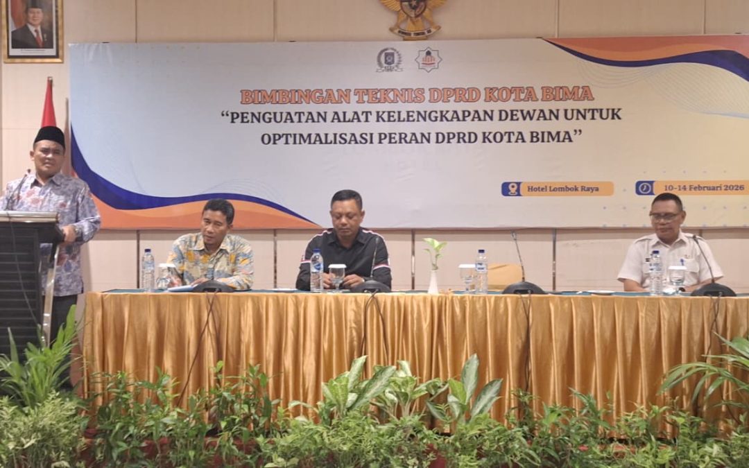 REKTOR UIN MATARAM RESMI BUKA BIMTEK DPRD KOTA BIMA, DORONG OPTIMALISASI PERAN AKD