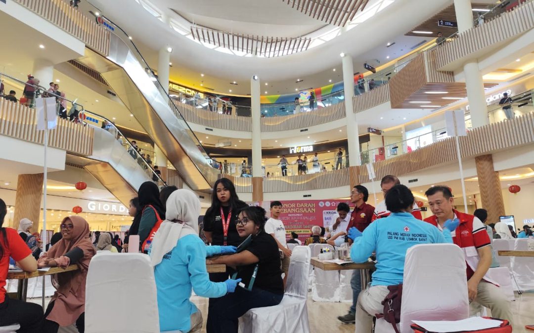 RIBUAN PENGUNJUNG MALL EPICENTRUM ATARAM MERIAHKAN DONOR DARAH KEBANGSAAN