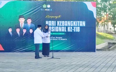 REKTOR JADI INSPEKTUR UPACARA HARKITNAS KE-118 : RATUSAN ASN UIN MATARAM KOBARKAN SEMANGAT PERSATUAN DAN KEBANGKITAN NASIONAL